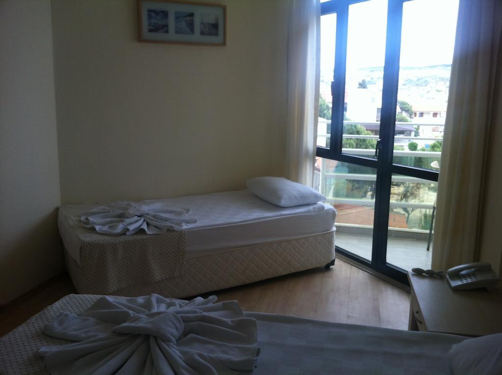 Poseidon Cesme Resort Rum bild