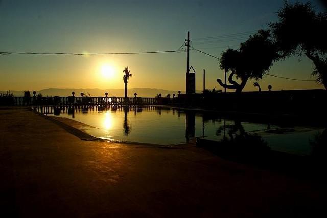Poseidon Cesme Resort Exteriör bild